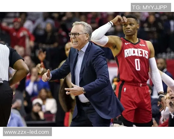 火箭主帅德安东尼：挑战在即，休赛期关键策略揭晓